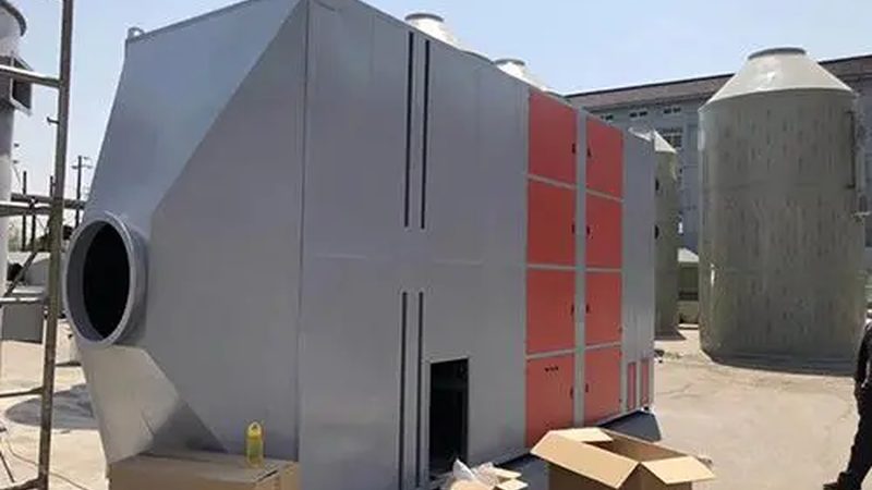 玻璃钢喷淋塔：环保设备中的“空气净化器